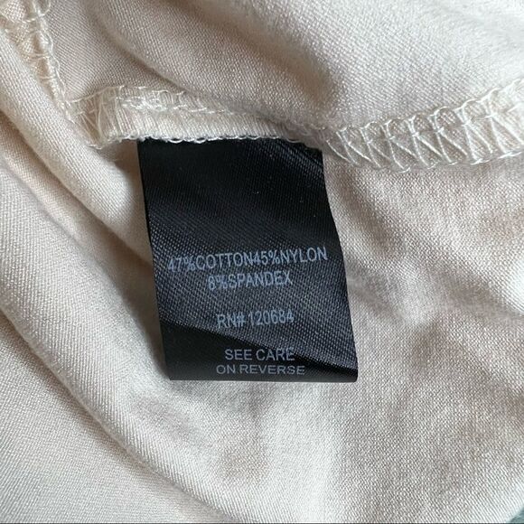 TORRID Women's Beige Lace Overlay Midi Skirt Size 3 - Picture 7 of 9